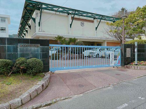 広島市立己斐上中学校(310m/徒歩4分 広島市立己斐上中学校(310m/徒歩4分