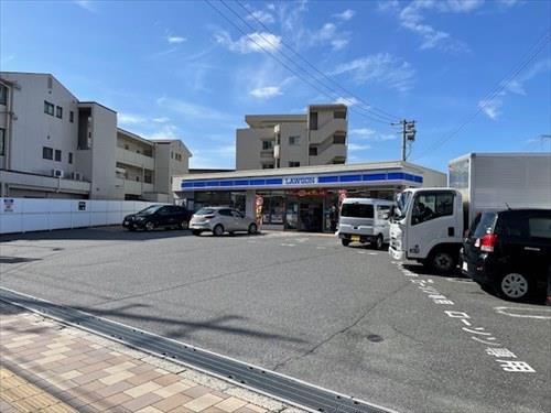 ローソン府中町本町一丁目店 徒歩12分 ローソン府中町本町一丁目店 徒歩12分