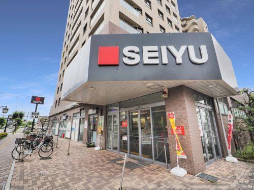 西友守山店 890m 西友守山店 890m