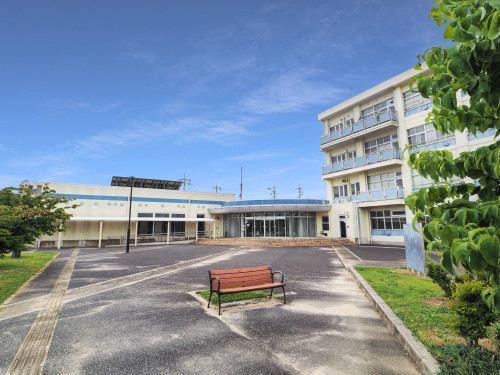 生涯学習・教育支援センター 1040m 生涯学習・教育支援センター 1040m