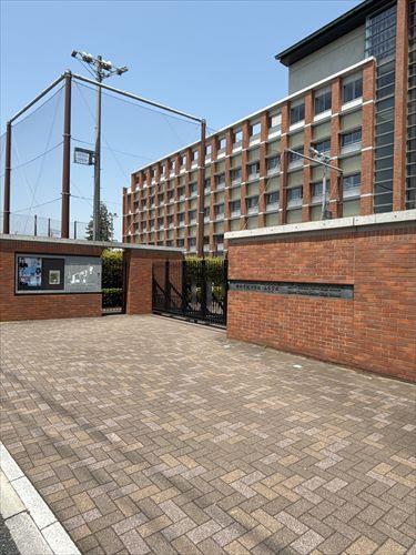 私立昭和学院小学校まで980m 私立昭和学院小学校まで980m