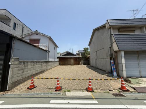 現況更地!南海本線「高石」駅徒歩約4分!南西接道!約37.23坪! 現況更地!南海本線「高石」駅徒歩約4分!南西接道!約37.23坪!